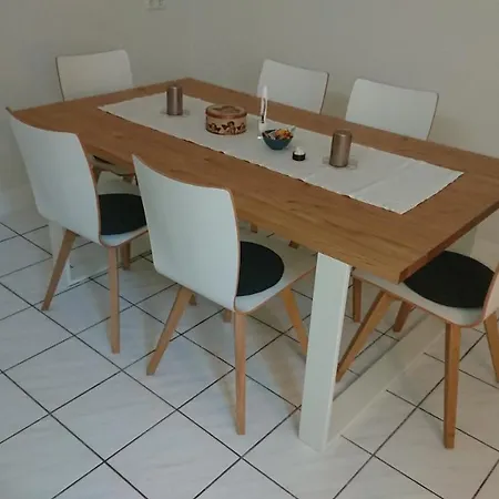 Haus Fischer Апартаменты Нордерней